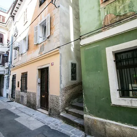 Apartment Fri Piran